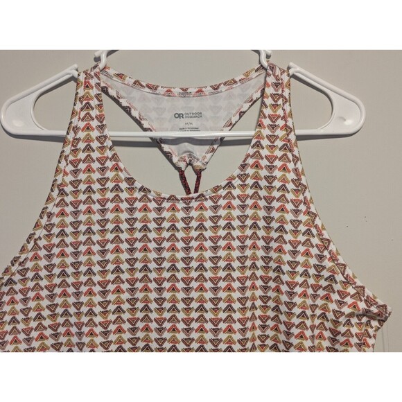 Outdoor Research Women’s Tank Top Size Medium Burgundy UPF 50+ Stretch NWT NEW - Picture 2 of 11